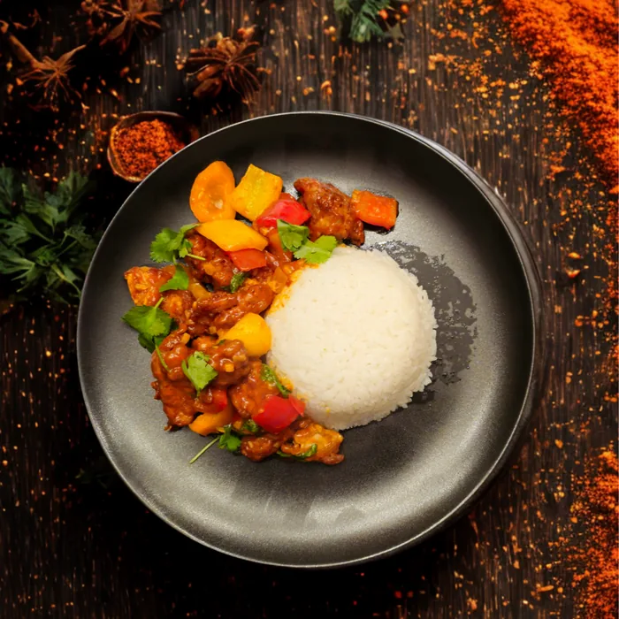 Chicken Manchurian mit Paprika und Reis